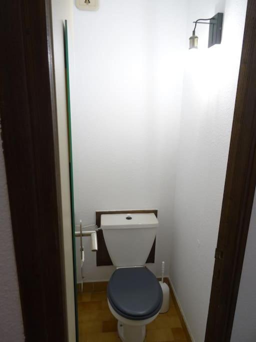 Appartement au cœur du village avec parking privé Mijoux Exterior foto